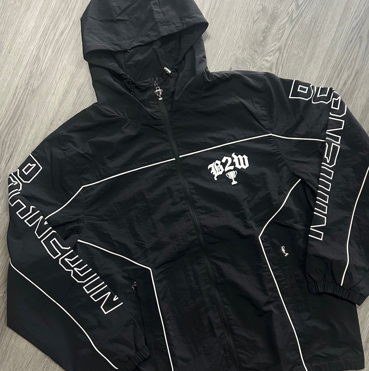 Black Windbreaker TOP